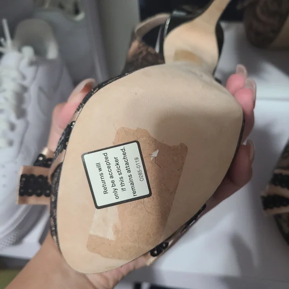 Christian Dior Printed Bow Accents slingback pumps - Picture 5 of 6